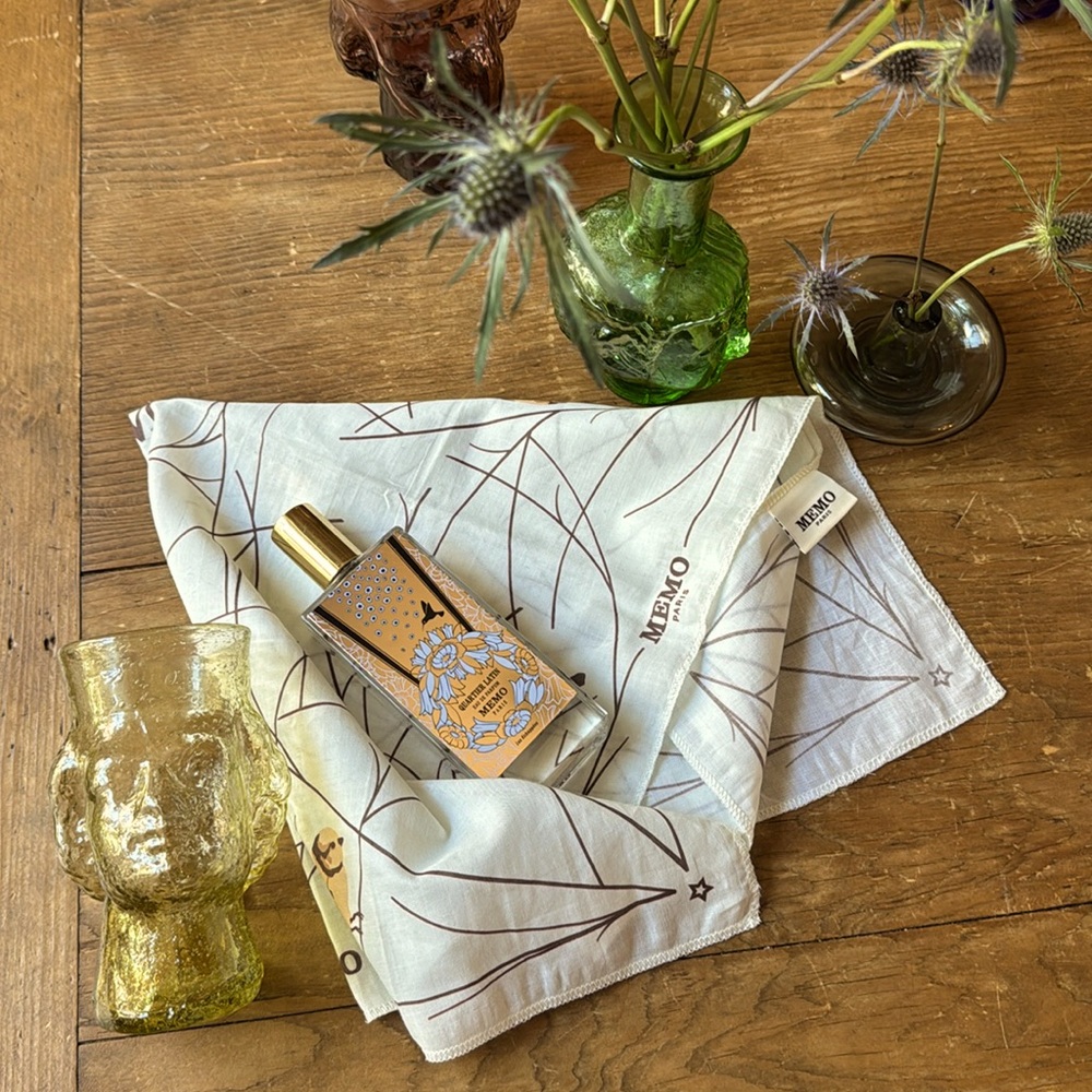 Cotton square Memo Paris scarf + bottle